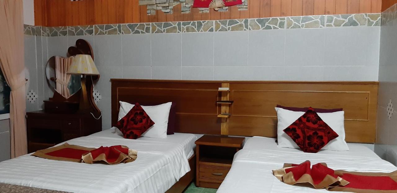 Homstay Thanh Son Chi Khu Co Ong Zewnętrze zdjęcie